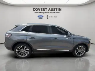 Lincoln Nautilus 2023 Reserve 4dr SUV