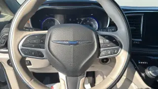 Chrysler Pacifica 2021 AWD Limited 4dr Mini-Van