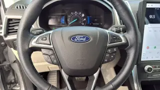 Ford Edge 2023 AWD Titanium 4dr Crossover
