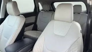 Ford Edge 2023 AWD Titanium 4dr Crossover