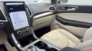 Ford Edge 2023 AWD Titanium 4dr Crossover