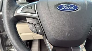 Ford Edge 2023 AWD Titanium 4dr Crossover