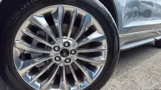 Ford Edge 2023 AWD Titanium 4dr Crossover