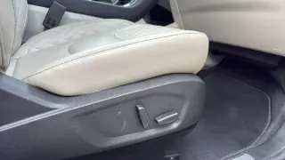 Ford Edge 2023 AWD Titanium 4dr Crossover