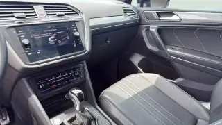 Volkswagen Tiguan 2023 SE R-Line Black 4dr SUV