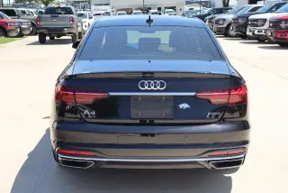 Audi A4 2024 AWD quattro S line Premium 45 TFSI 4dr Sedan