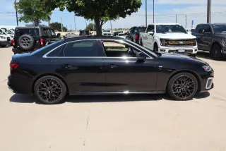 Audi A4 2024 AWD quattro S line Premium 45 TFSI 4dr Sedan