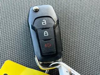 Ford F-150 2019 4x4 XLT 4dr SuperCab 6.5 ft. SB