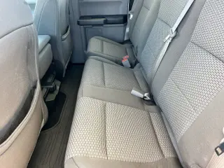 Ford F-150 2019 4x4 XLT 4dr SuperCab 6.5 ft. SB