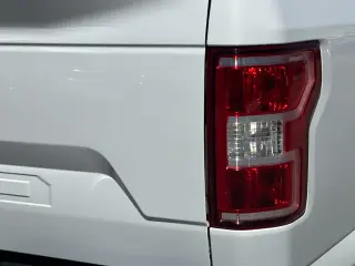 Ford F-150 2019 4x4 XLT 4dr SuperCab 6.5 ft. SB