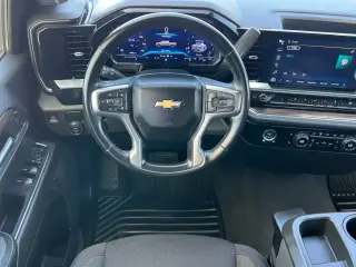 Chevrolet Silverado 1500 2024 4x2 LT 4dr Crew Cab 5.8 ft. SB