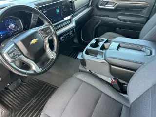 Chevrolet Silverado 1500 2024 4x2 LT 4dr Crew Cab 5.8 ft. SB