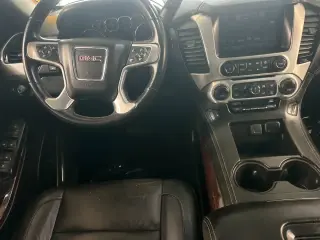 GMC Yukon XL 2018 4x2 SLT Standard Edition 4dr SUV