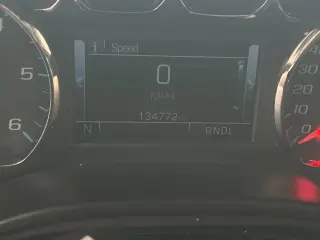 GMC Yukon XL 2018 4x2 SLT Standard Edition 4dr SUV
