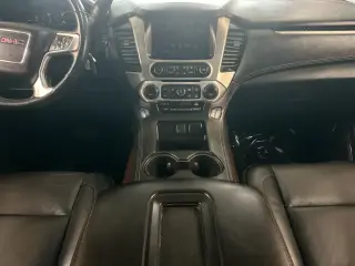 GMC Yukon XL 2018 4x2 SLT Standard Edition 4dr SUV