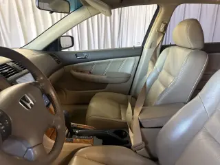 Honda Accord 2005 EX V-6 4dr Sedan