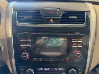 Nissan Altima 2013 2.5 SV 4dr Sedan