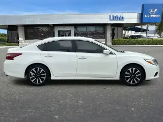 Nissan Altima 2018 2.5 SV 4dr Sedan