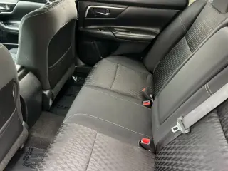 Nissan Altima 2018 2.5 SV 4dr Sedan