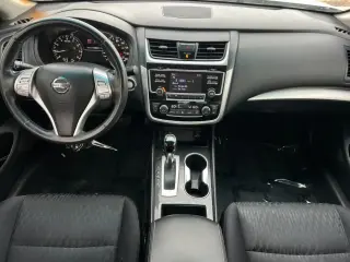 Nissan Altima 2018 2.5 SV 4dr Sedan