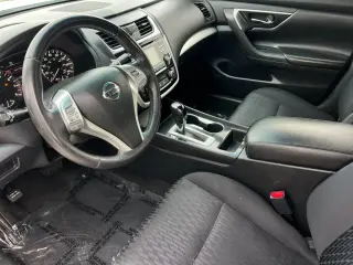 Nissan Altima 2018 2.5 SV 4dr Sedan