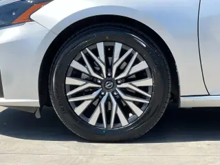 Nissan Altima 2024 2.5 SV 4dr Sedan