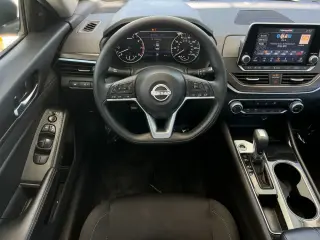 Nissan Altima 2024 2.5 SV 4dr Sedan