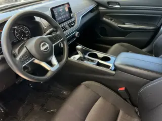 Nissan Altima 2024 2.5 SV 4dr Sedan