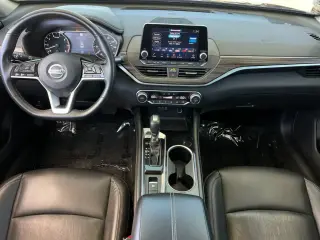 Nissan Altima 2021 2.5 SL 4dr Sedan