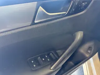 Volkswagen Passat 2012 S PZEV 4dr Sedan 6A w/ Appearance