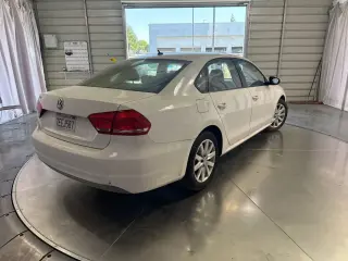 Volkswagen Passat 2012 S PZEV 4dr Sedan 6A w/ Appearance