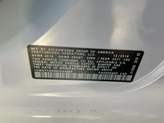 Volkswagen Passat 2017 1.8T R-Line 4dr Sedan
