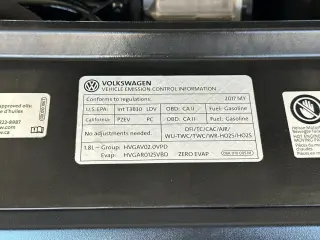 Volkswagen Passat 2017 1.8T R-Line 4dr Sedan