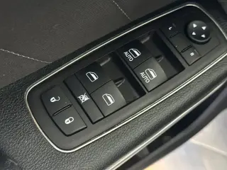 Dodge Charger 2022 SXT 4dr Sedan