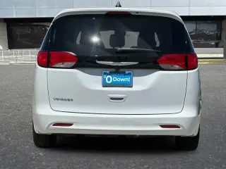 Chrysler Voyager 2023 LX 4dr Mini-Van
