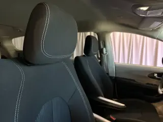 Chrysler Voyager 2023 LX 4dr Mini-Van