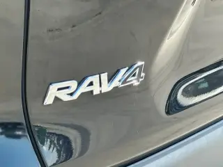 Toyota RAV4 2021 AWD XLE Premium 4dr SUV