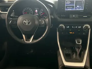 Toyota RAV4 2021 AWD XLE Premium 4dr SUV