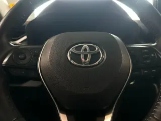 Toyota RAV4 2021 AWD XLE Premium 4dr SUV