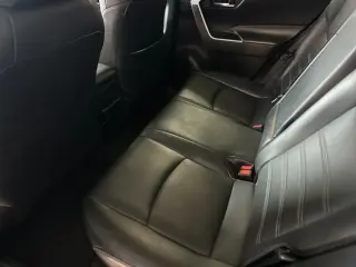 Toyota RAV4 2021 AWD XLE Premium 4dr SUV