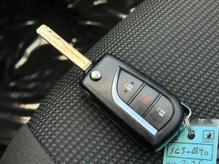 Toyota RAV4 2025 LE 4dr SUV