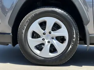 Toyota RAV4 2025 LE 4dr SUV