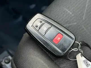 Toyota RAV4 2024 XLE 4dr SUV
