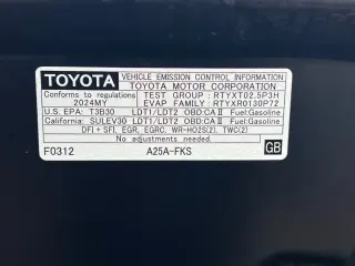 Toyota RAV4 2024 XLE 4dr SUV