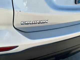 Chevrolet Equinox 2022 4x4 LS 4dr SUV w/1FL