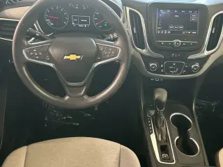 Chevrolet Equinox 2022 4x4 LS 4dr SUV w/1FL