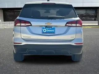 Chevrolet Equinox 2022 4x4 LS 4dr SUV w/1FL