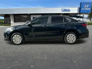 Kia Rio 2018 LX 4dr Sedan 6M