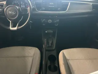 Kia Rio 2018 LX 4dr Sedan 6M
