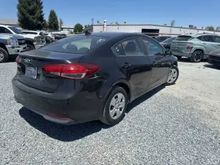 Kia Forte 2017 LX 4dr Sedan 6A